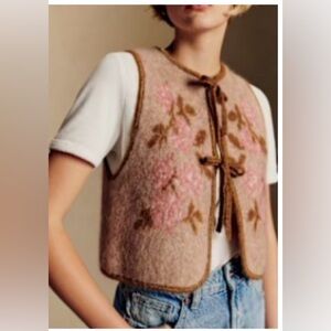 Sezane Pepy Cardigan Beige Jacquard Floral - Size L